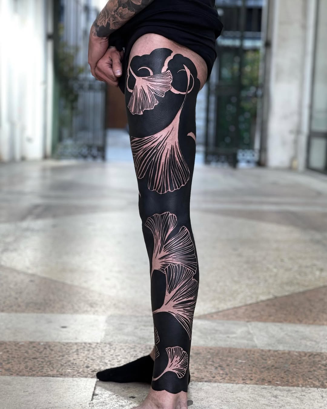 ⚫ Fullblack : L'Art Radical du Noir Pur